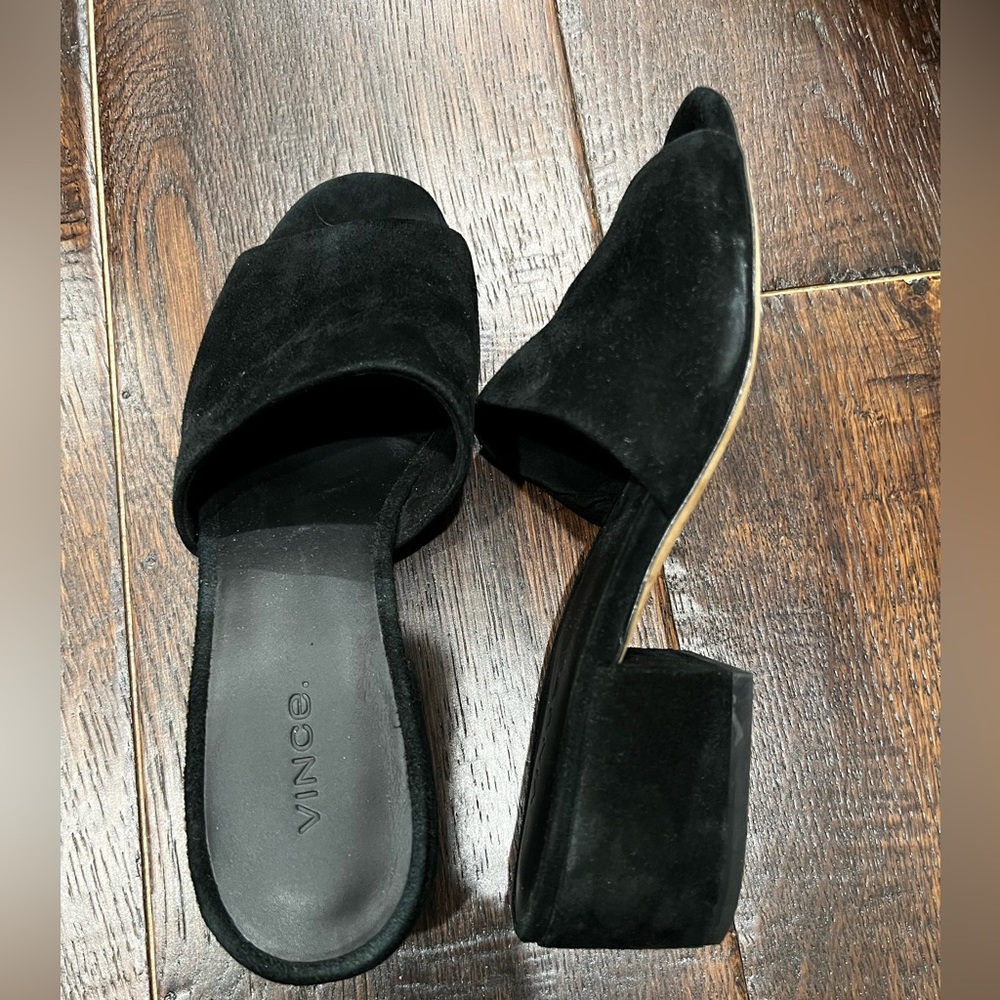 Vince slides size 37